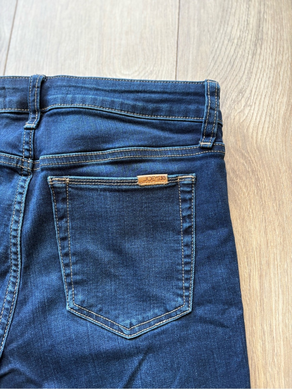 Joe’s Jeans - Picture 3 of 3